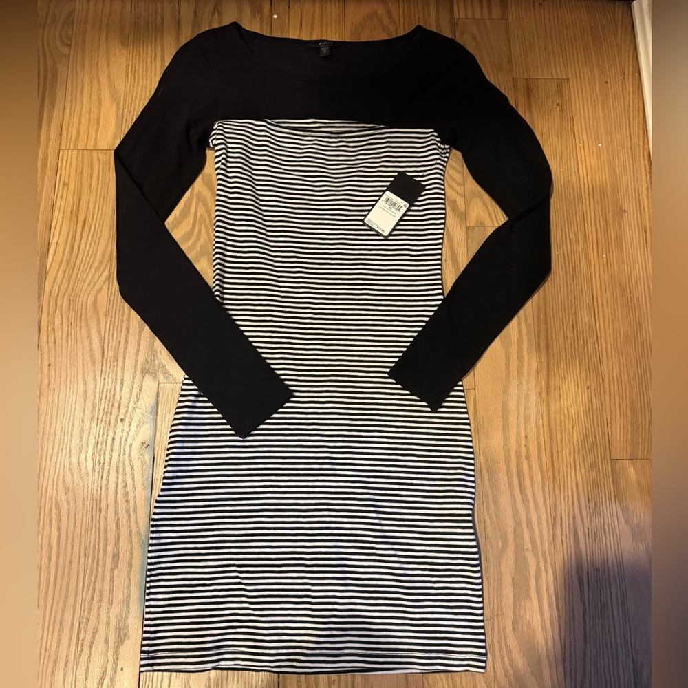 Guess Fitted Long Sleeve Dress
